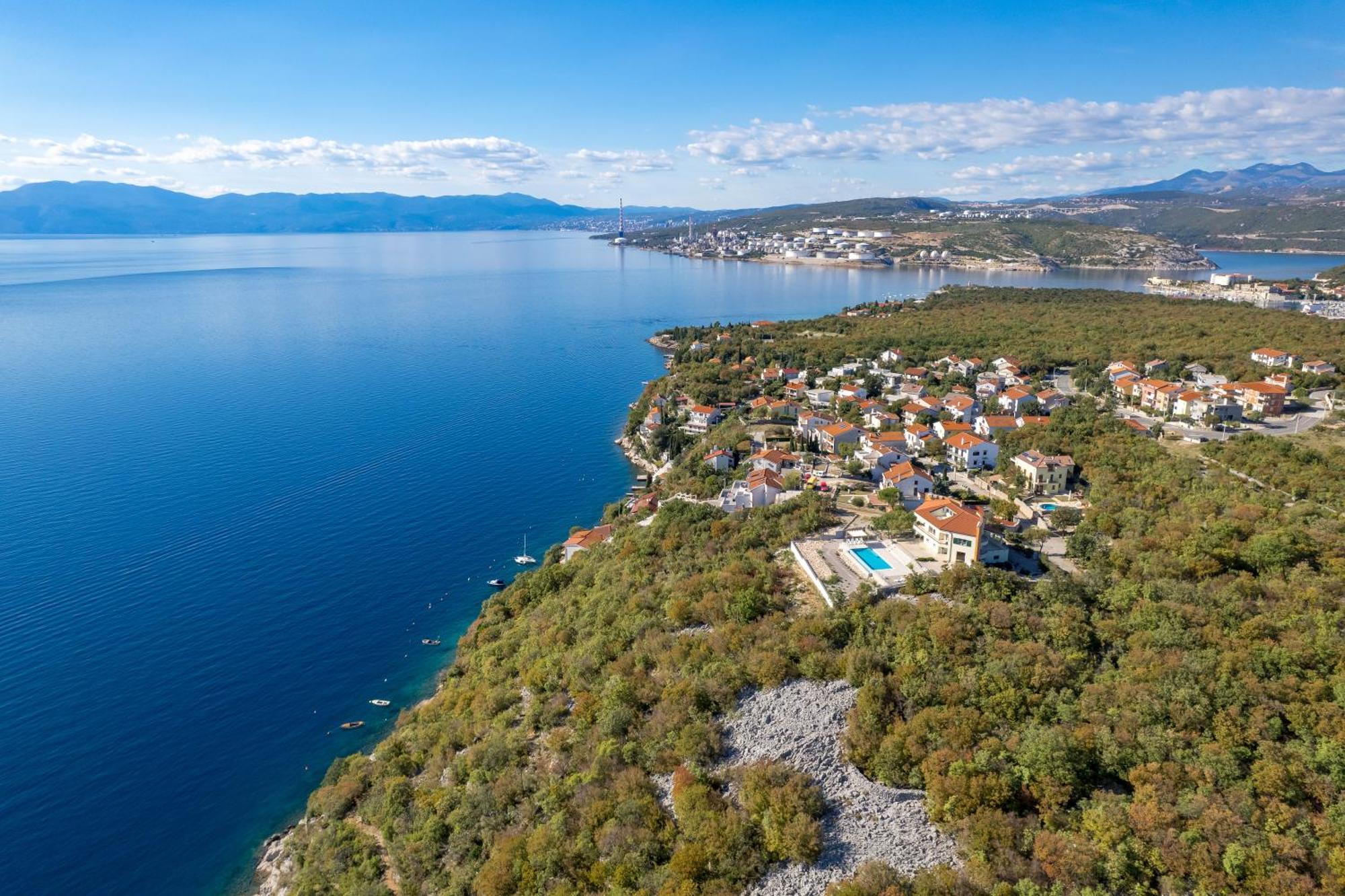 Luxury Villa Ostro With Pool & Krk Bridge View Кралєвиця Екстер'єр фото